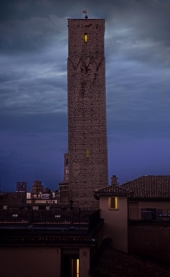 "La torre dell'arte. De-sidera, un percorso di ascesa con sette artisti", Torre Prendiparte, Bologna, in occasione di ArteFiera